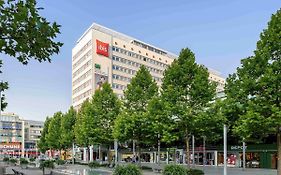 Hotel Ibis Zentrum  3*